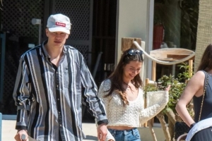 华体会体育-好消息！脚踝受伤的哈兰德已脱掉保护靴